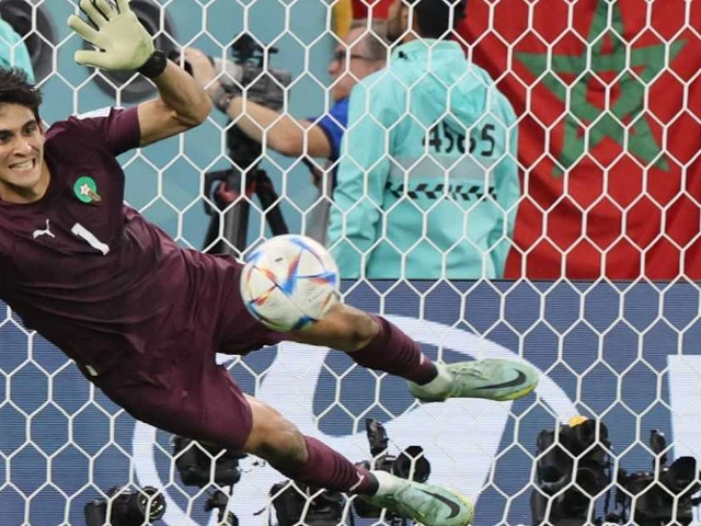 ياسين بونو يسترجع ذكرياته في كأس العالم ويؤكد أن الركراكي تمكن من إنهاء العقدة