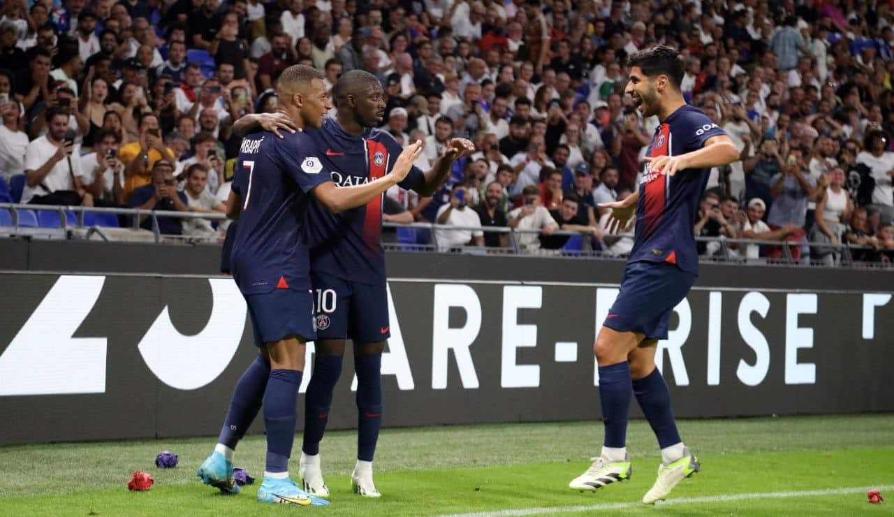 تشكيل باريس سان جيرمان ضد ريال سوسيداد في دوري أبطال أوروبا